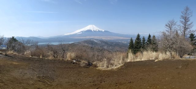 石割山山頂から見える富士山