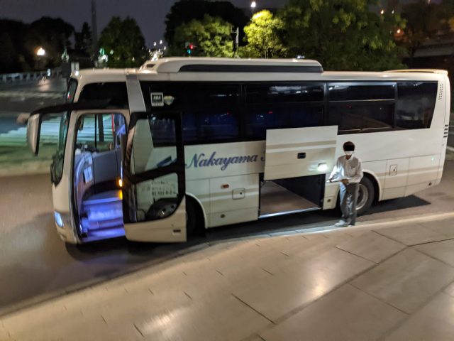 中山観光バス 中型バス