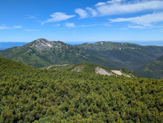 三俣蓮華岳から見た黒部五郎岳～北ノ俣岳