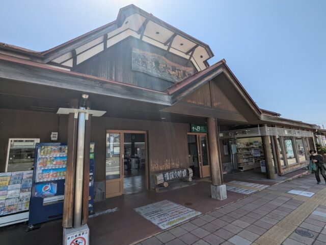 信濃大町駅駅舎